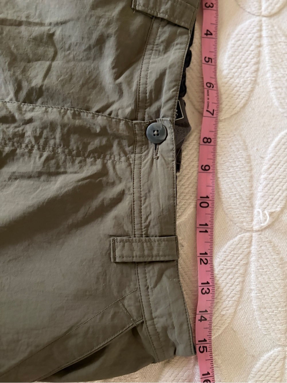 Great condition REI Men's Convertible Cargo Pants size L — Olive Green. Nylon - Picture 10 of 13